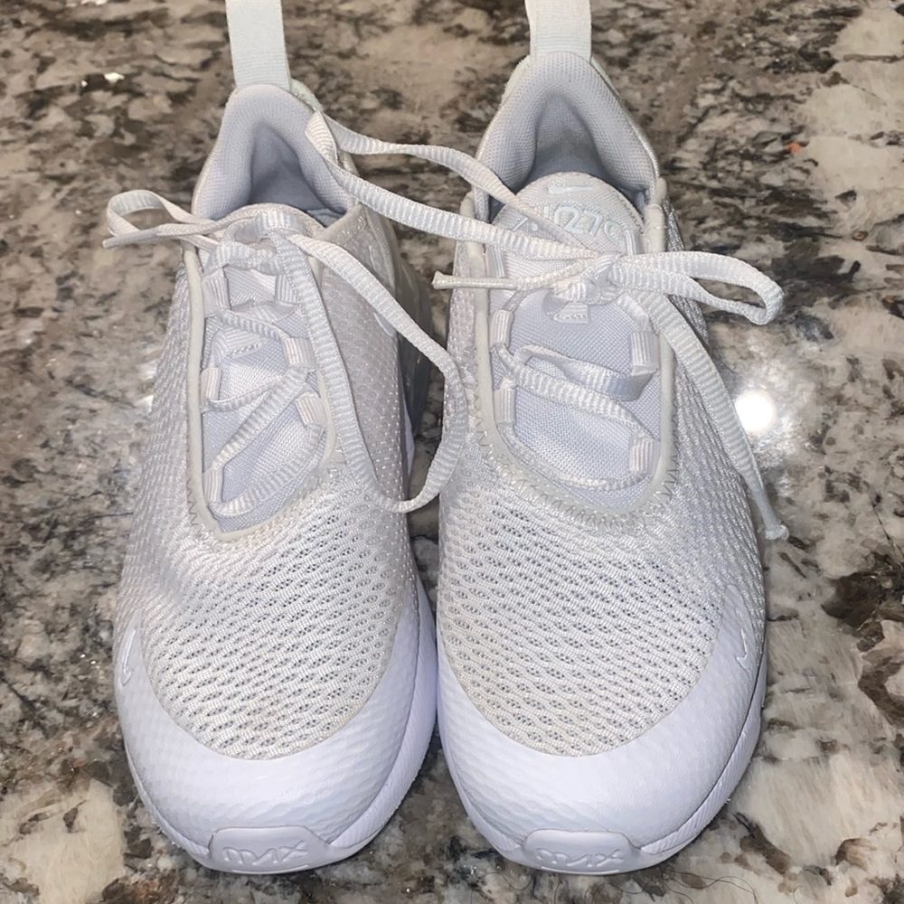 Kids air max 270